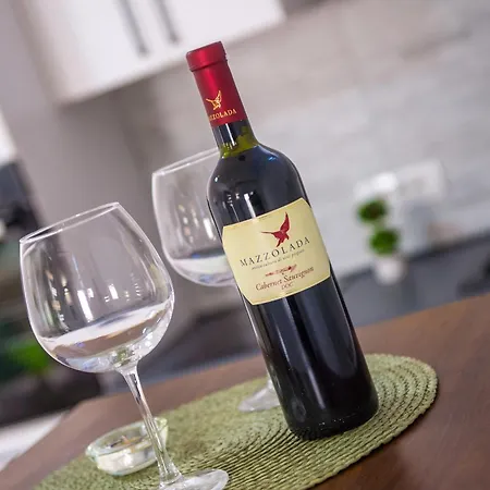 Novax - Free Parking * Mostar